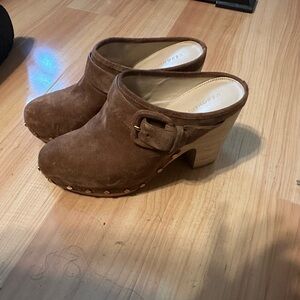 Veronica Beard Brown Suede Clogs with Buckle NWT 8